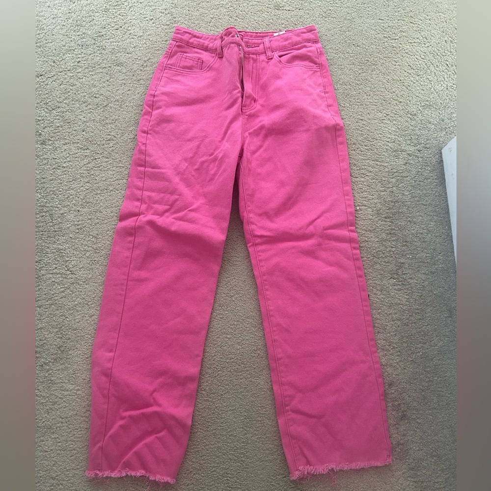 Pink Jeans Without A Button